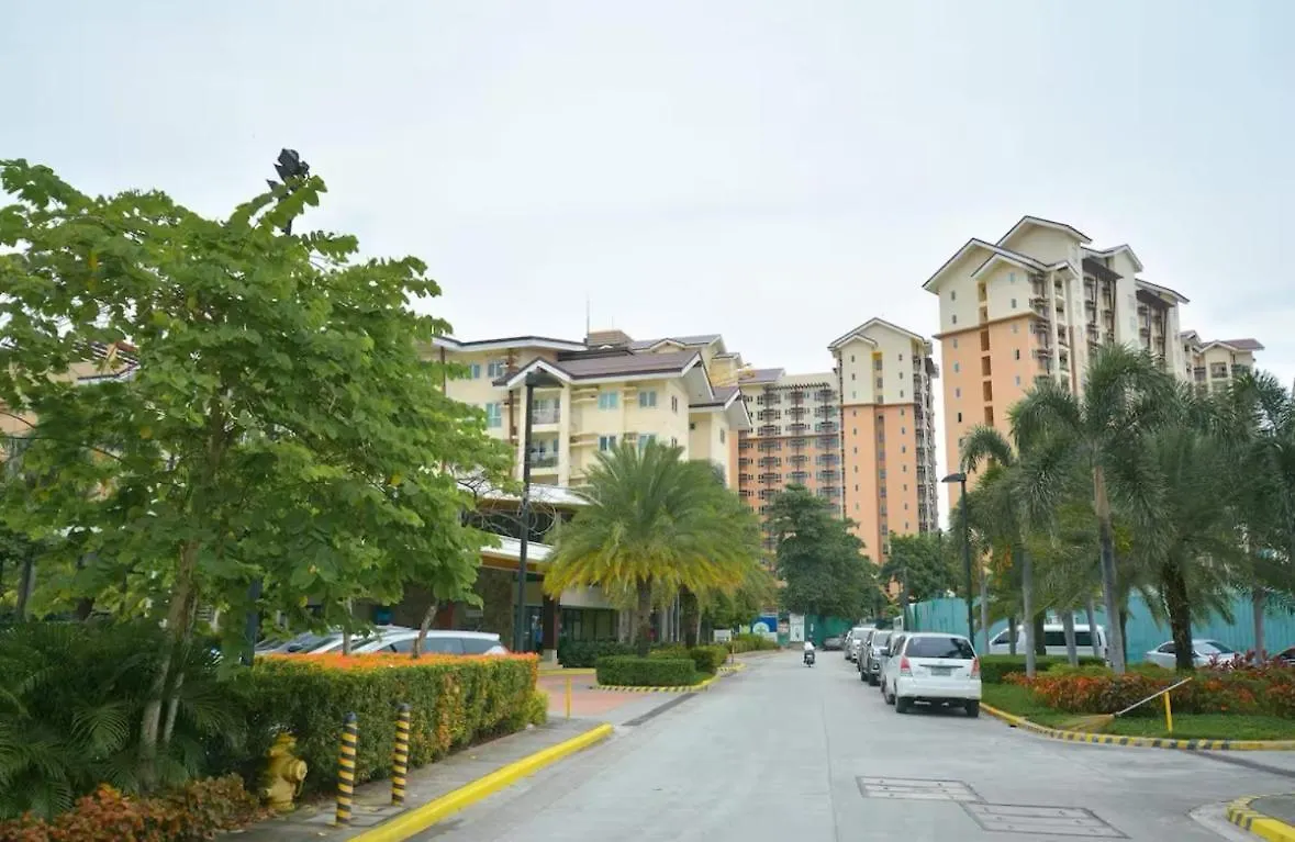 3Br At The Rochester Manila Apartment